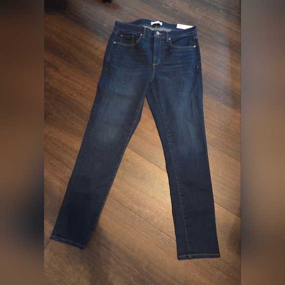 LOFT NWT Dark Blue Skinny Jeans - Picture 1 of 6
